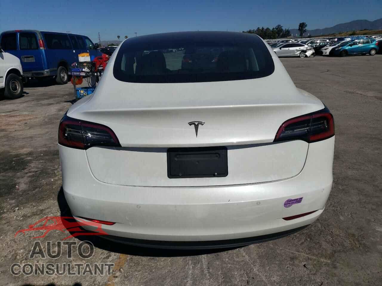 TESLA MODEL 3 2019 - 5YJ3E1EAXKF447980