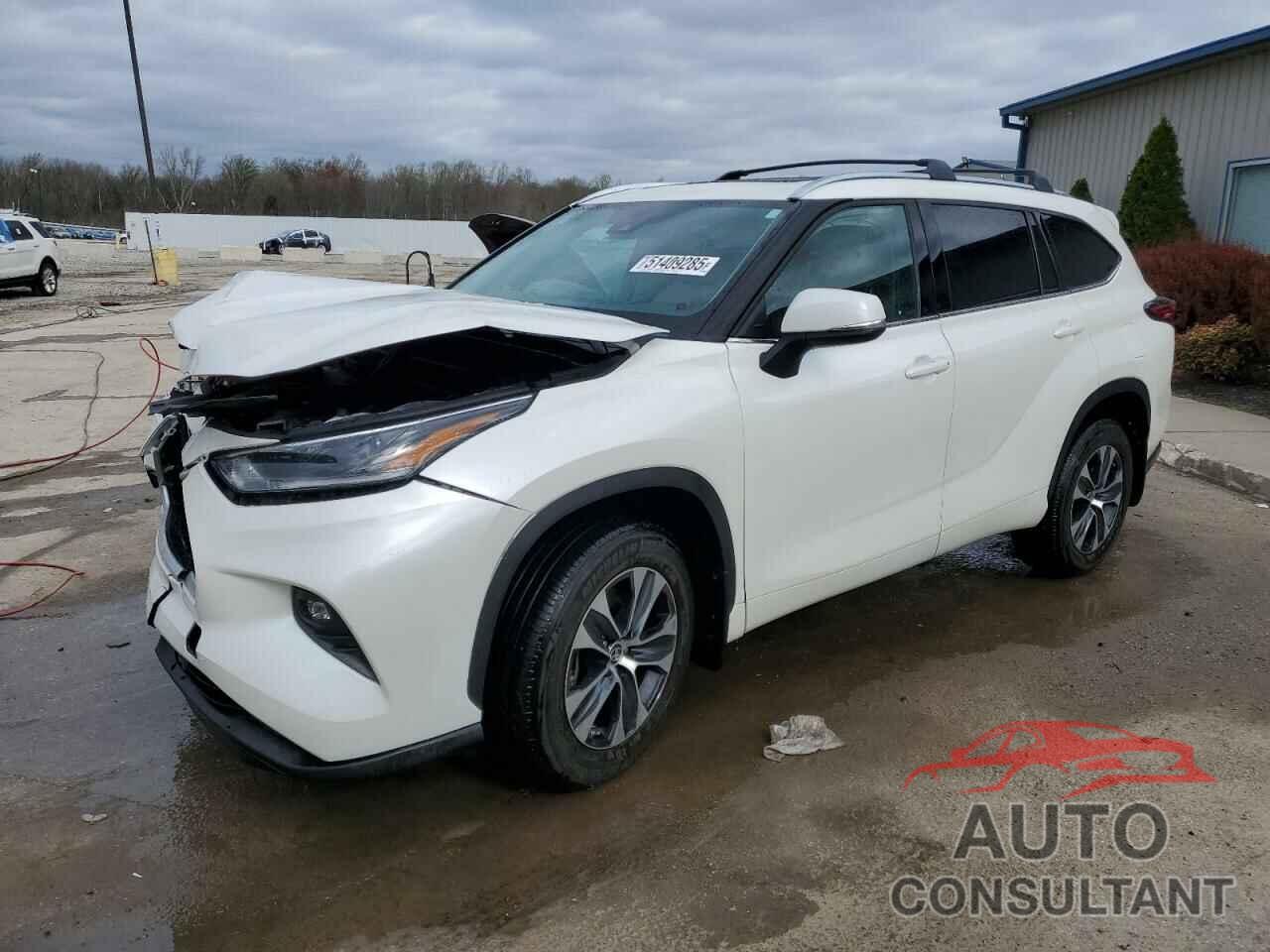 TOYOTA HIGHLANDER 2021 - 5TDHZRBH0MS124160