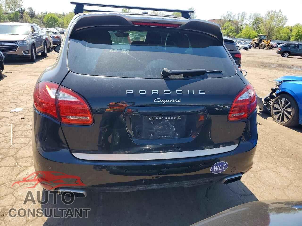 PORSCHE CAYENNE 2014 - WP1AA2A29ELA90248