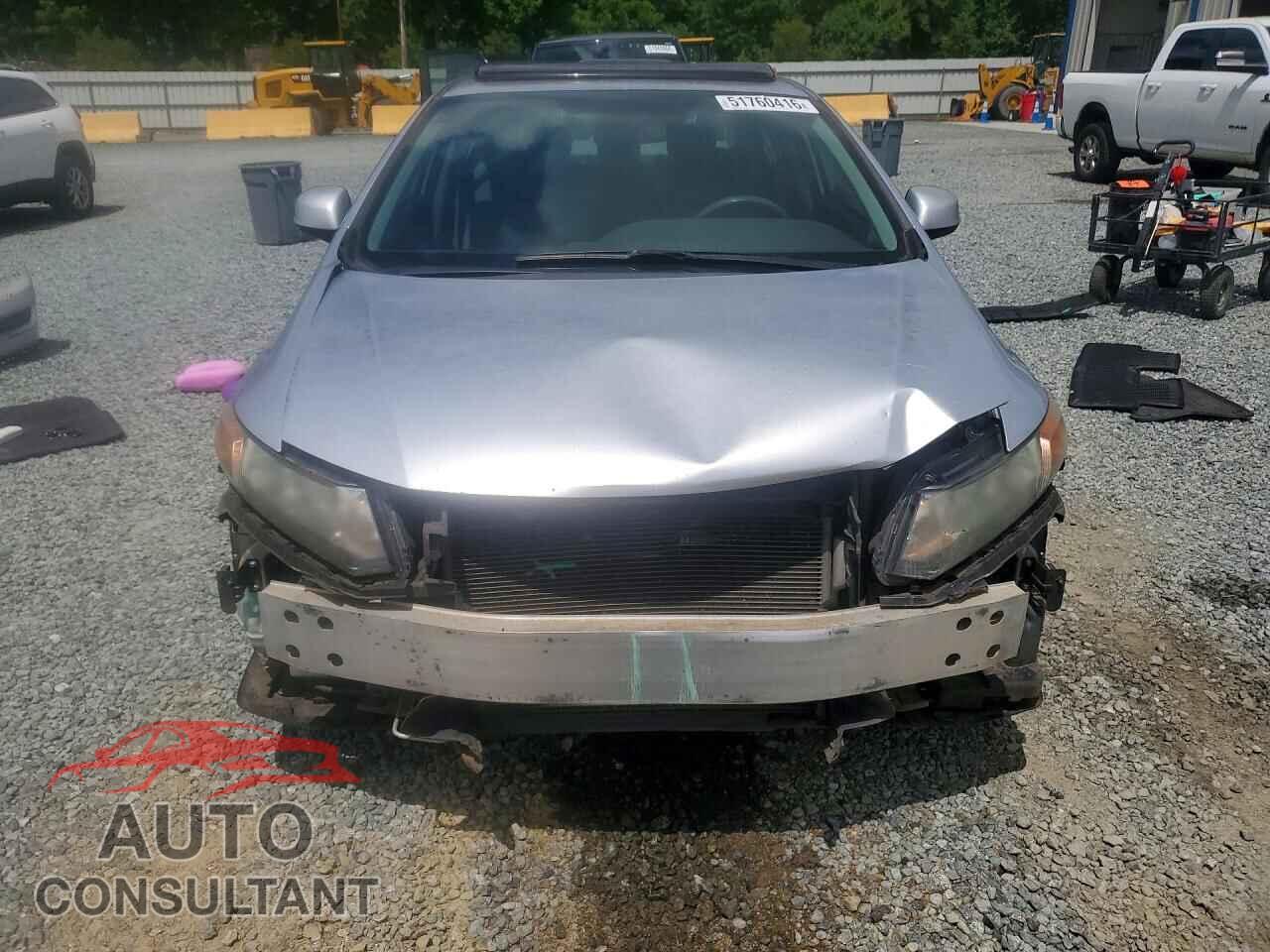 HONDA CIVIC 2012 - 2HGFB2F86CH524333