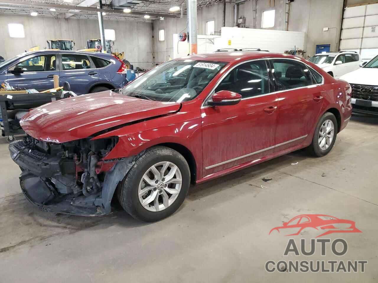 VOLKSWAGEN PASSAT 2017 - 1VWAT7A36HC028244