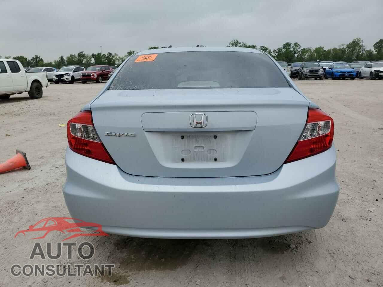 HONDA CIVIC 2012 - 2HGFB2F55CH512373