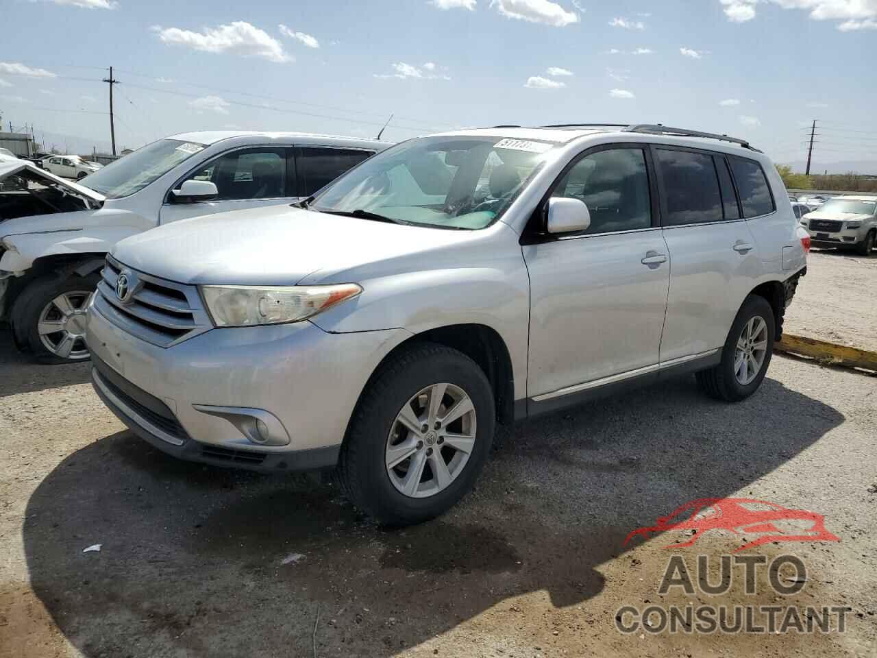TOYOTA HIGHLANDER 2012 - 5TDBK3EH0CS109188