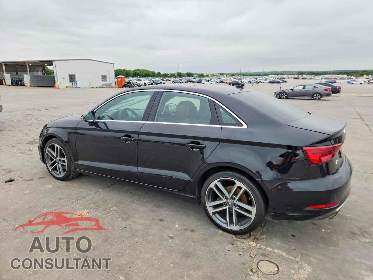 AUDI A3 2019 - WAUAUGFF7K1009298