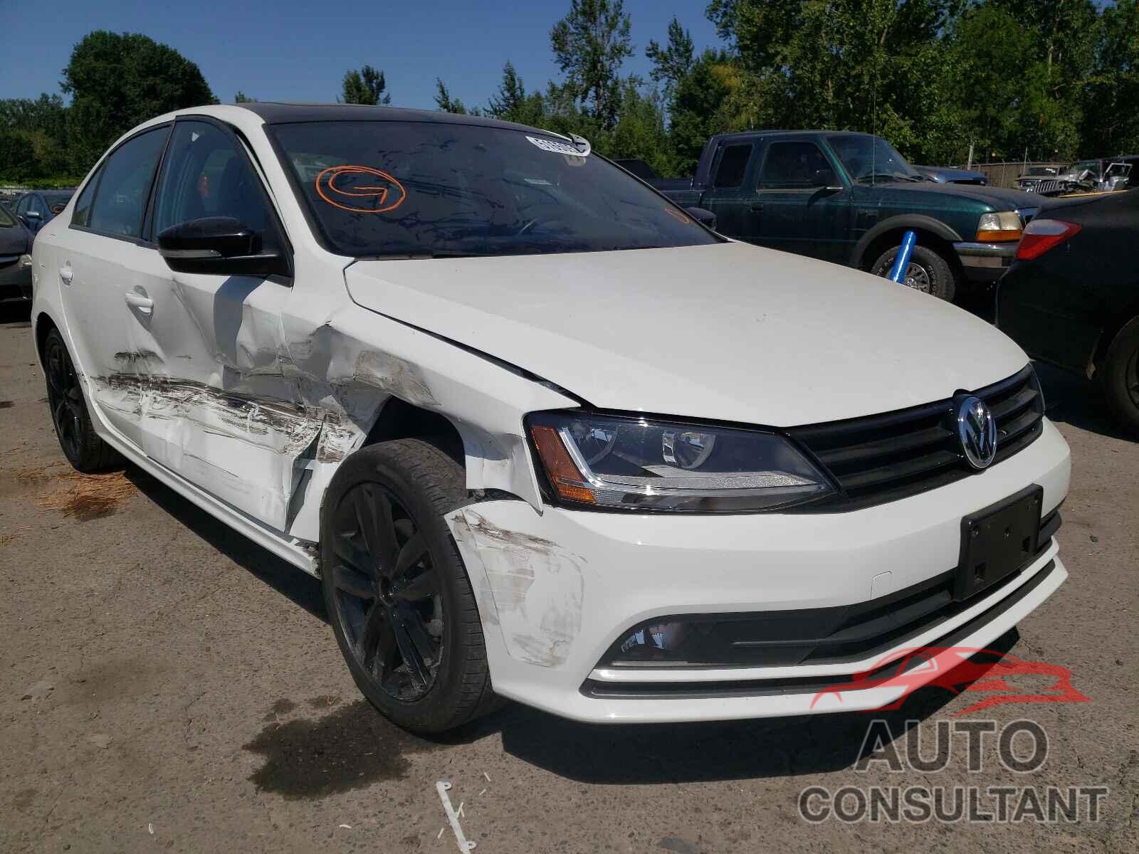 VOLKSWAGEN JETTA 2018 - 3VWD17AJ2JM247045