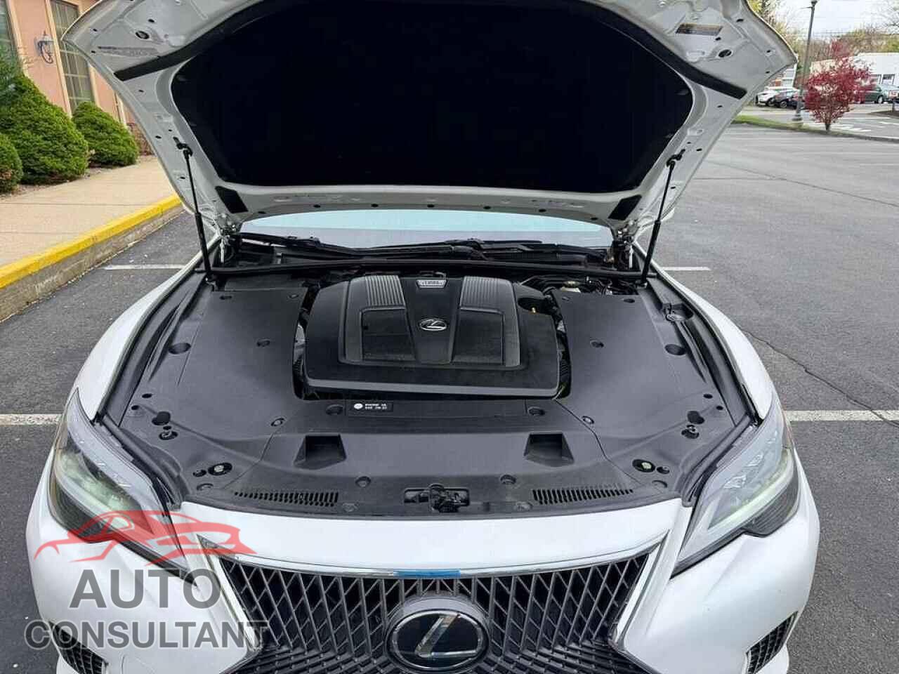LEXUS LS500 2021 - JTHD51FF4M5014687
