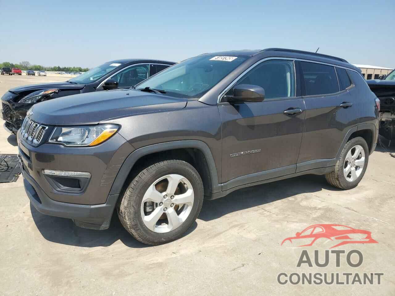 JEEP COMPASS 2018 - 3C4NJCBB4JT194121