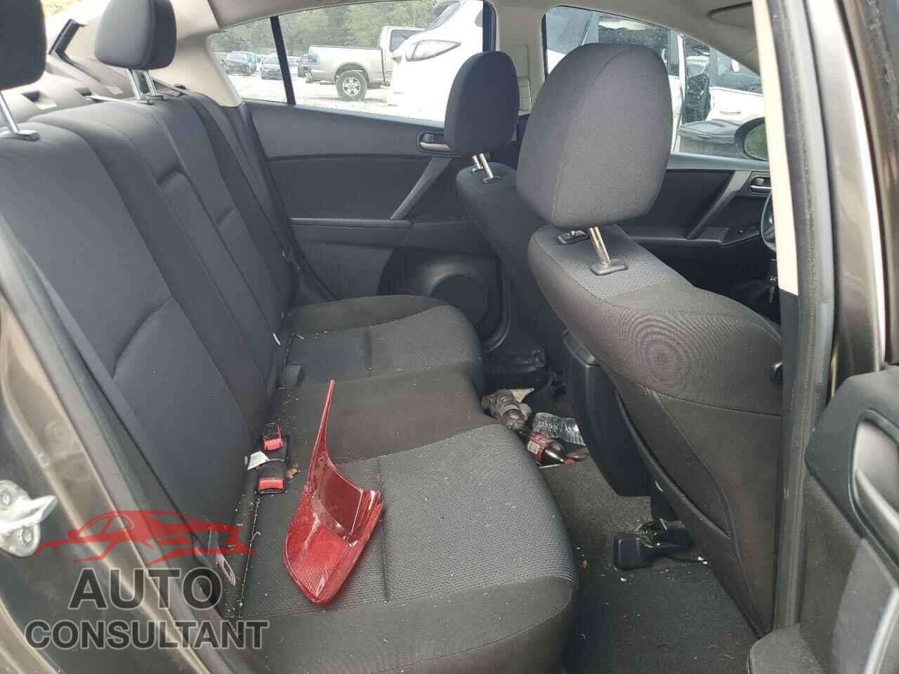 MAZDA 3 2011 - JM1BL1VF9B1436068