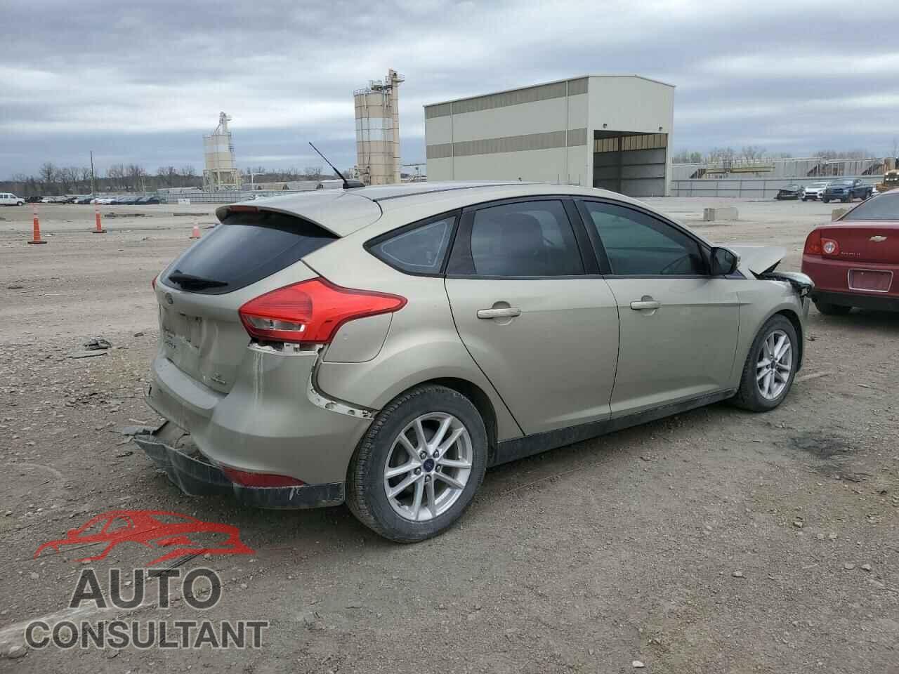 FORD FOCUS 2015 - 1FADP3K23FL368568