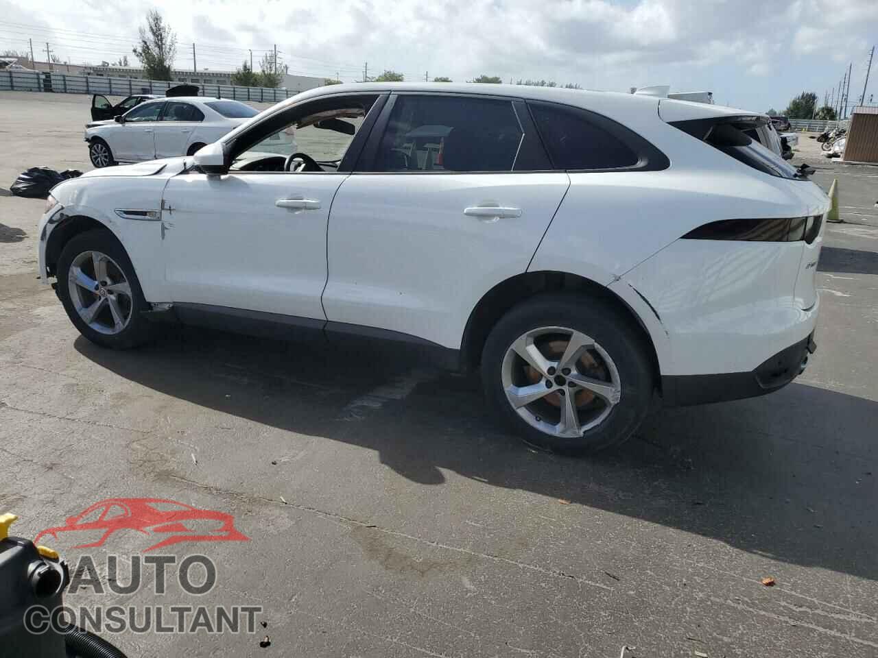 JAGUAR F-PACE 2017 - SADCJ2BV9HA047309