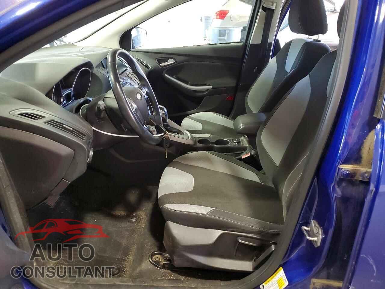 FORD FOCUS 2012 - 1FAHP3F26CL445358