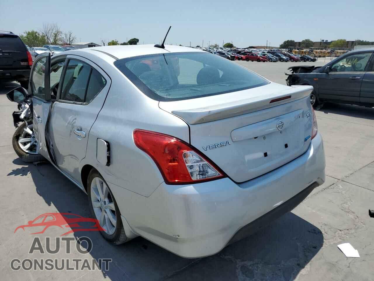 NISSAN VERSA 2016 - 3N1CN7AP2GL879682