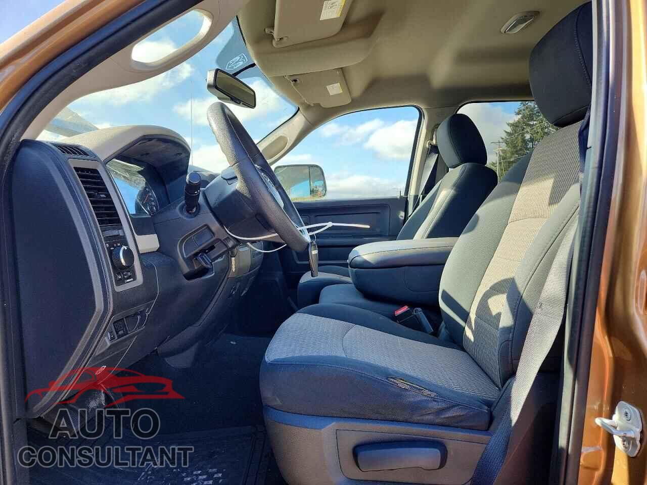DODGE RAM 1500 2012 - 1C6RD7KT8CS284280