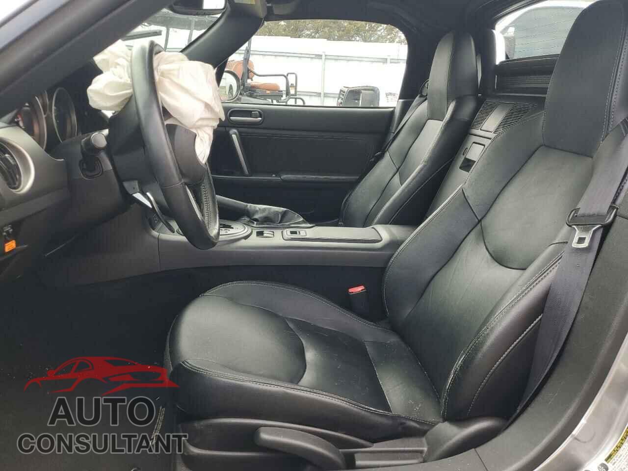 MAZDA MX5 2011 - JM1NC2PFXB0214628