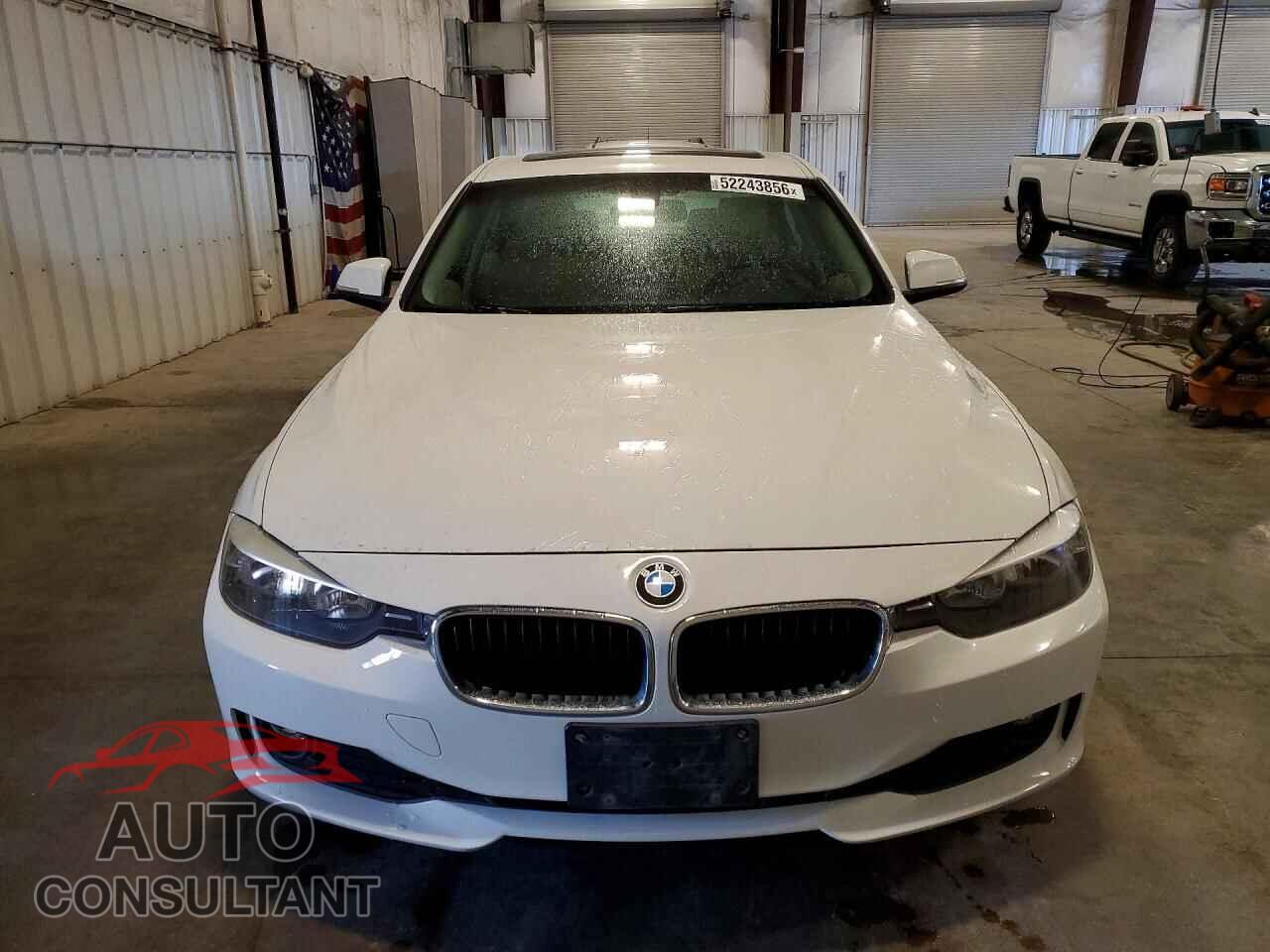 BMW 3 SERIES 2014 - WBA3C3G55ENS69920
