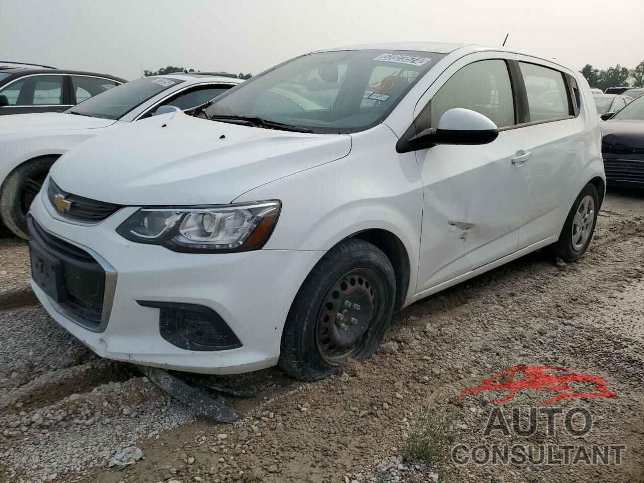 CHEVROLET SONIC 2019 - 1G1JG6SB7K4133392