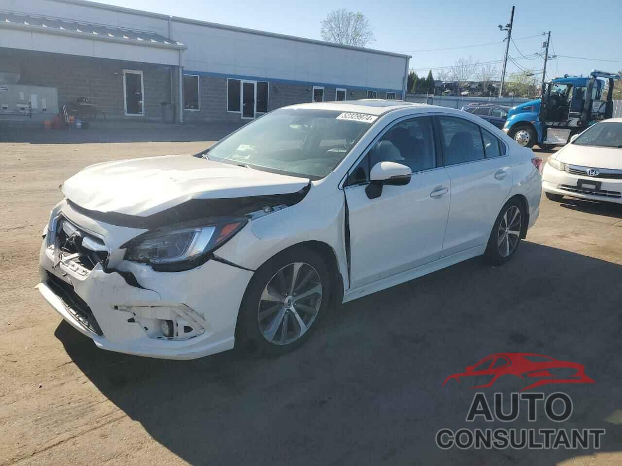 SUBARU LEGACY 2019 - 4S3BNAN69K3008516