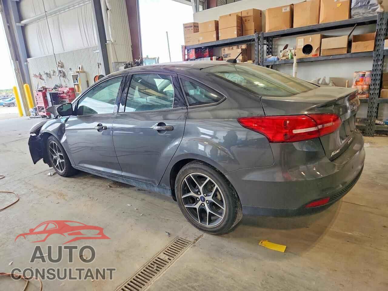 FORD FOCUS 2017 - 1FADP3H26HL342489