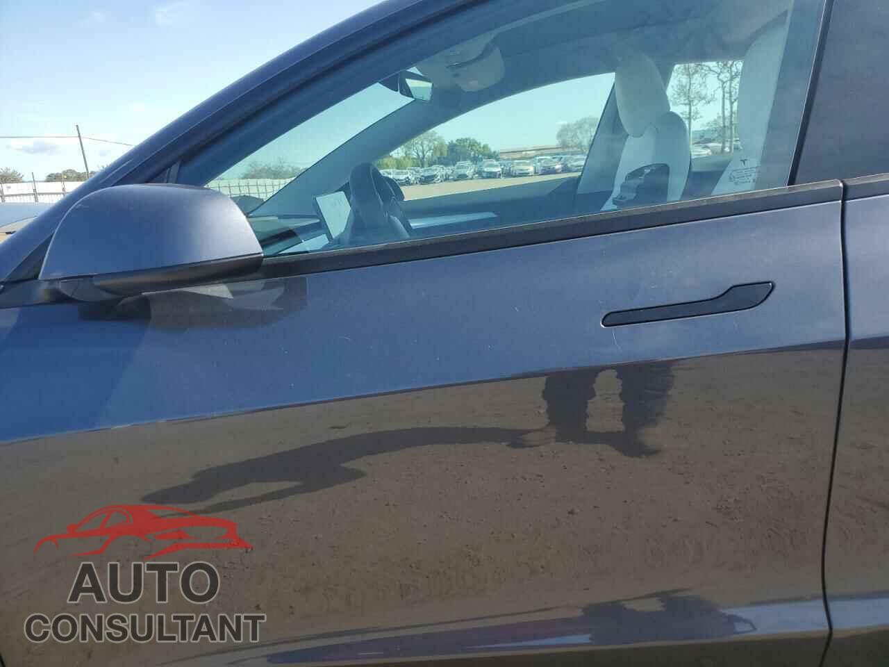 TESLA MODEL 3 2022 - 5YJ3E1EA4NF244376