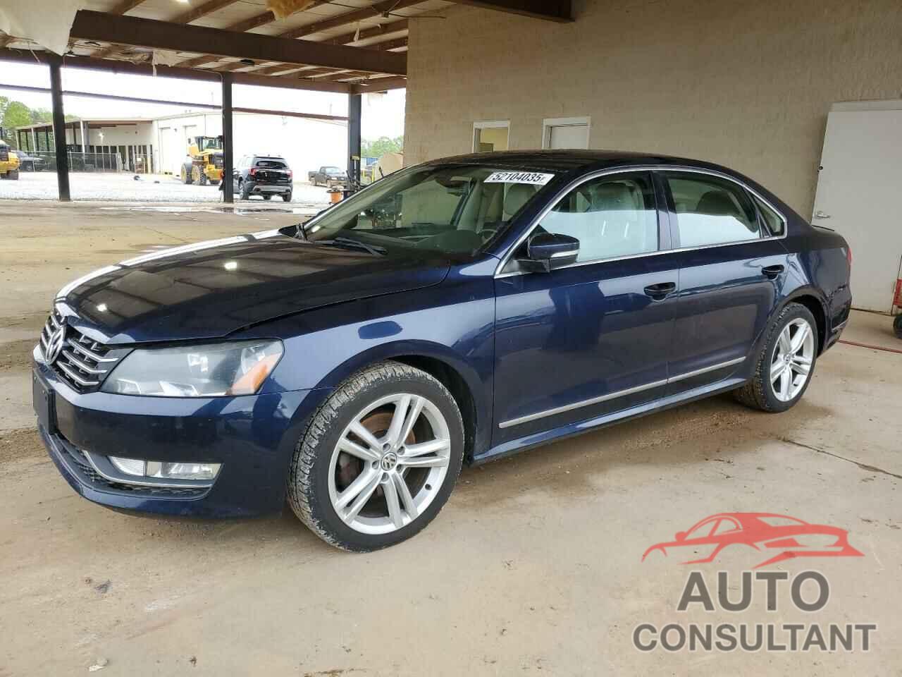 VOLKSWAGEN PASSAT 2015 - 1VWCV7A36FC058389