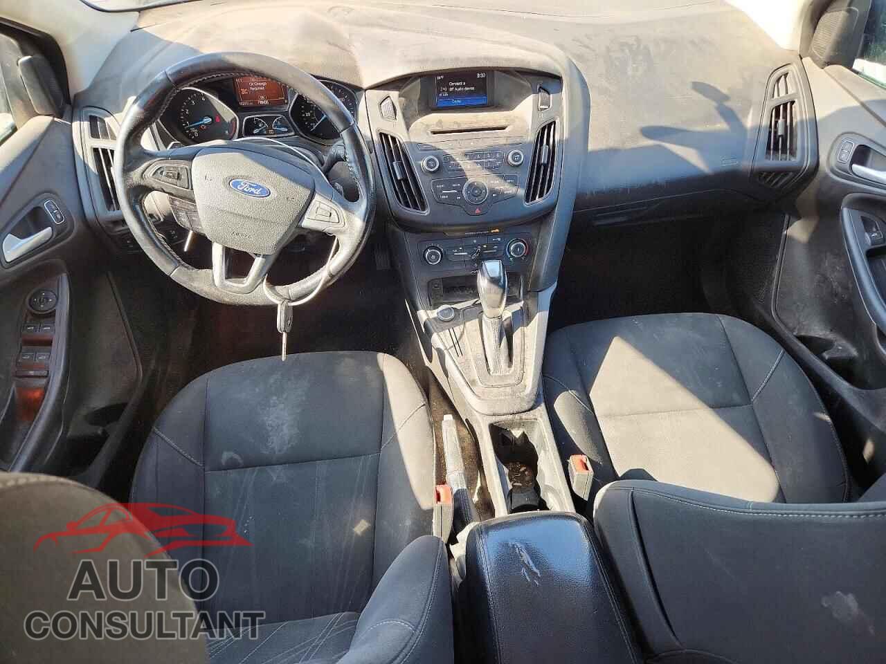FORD FOCUS 2016 - 1FADP3F22GL379427
