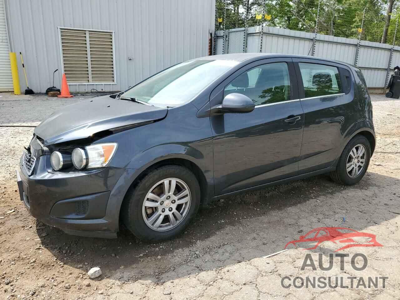 CHEVROLET SONIC 2015 - 1G1JC6SG1F4209170