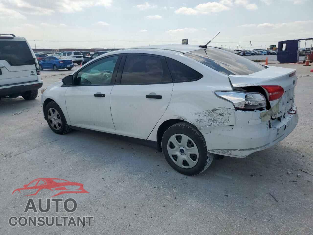 FORD FOCUS 2017 - 1FADP3E25HL313571