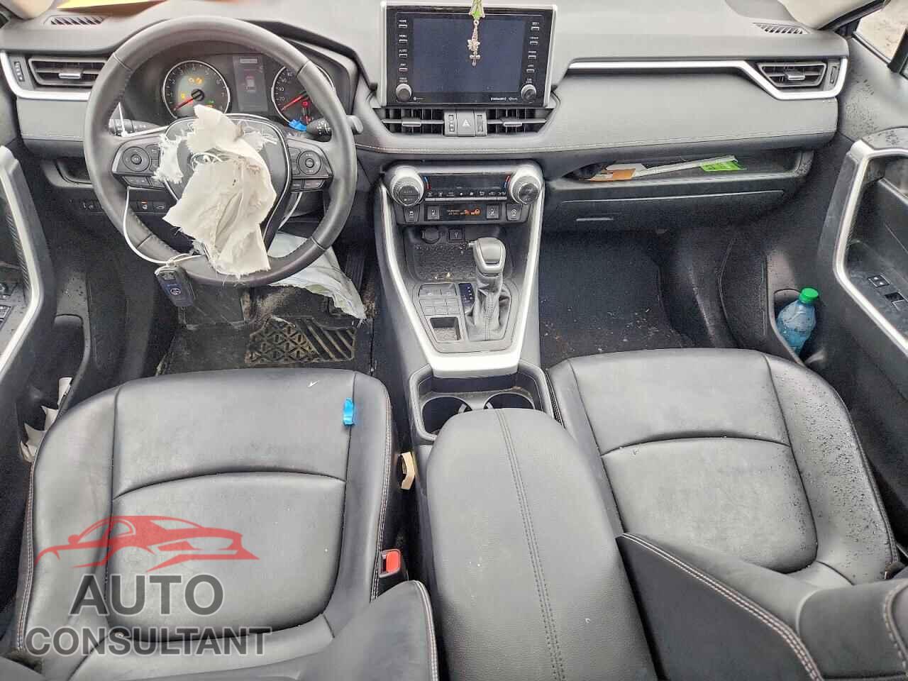 TOYOTA RAV4 2021 - 2T3R1RFV4MW202045