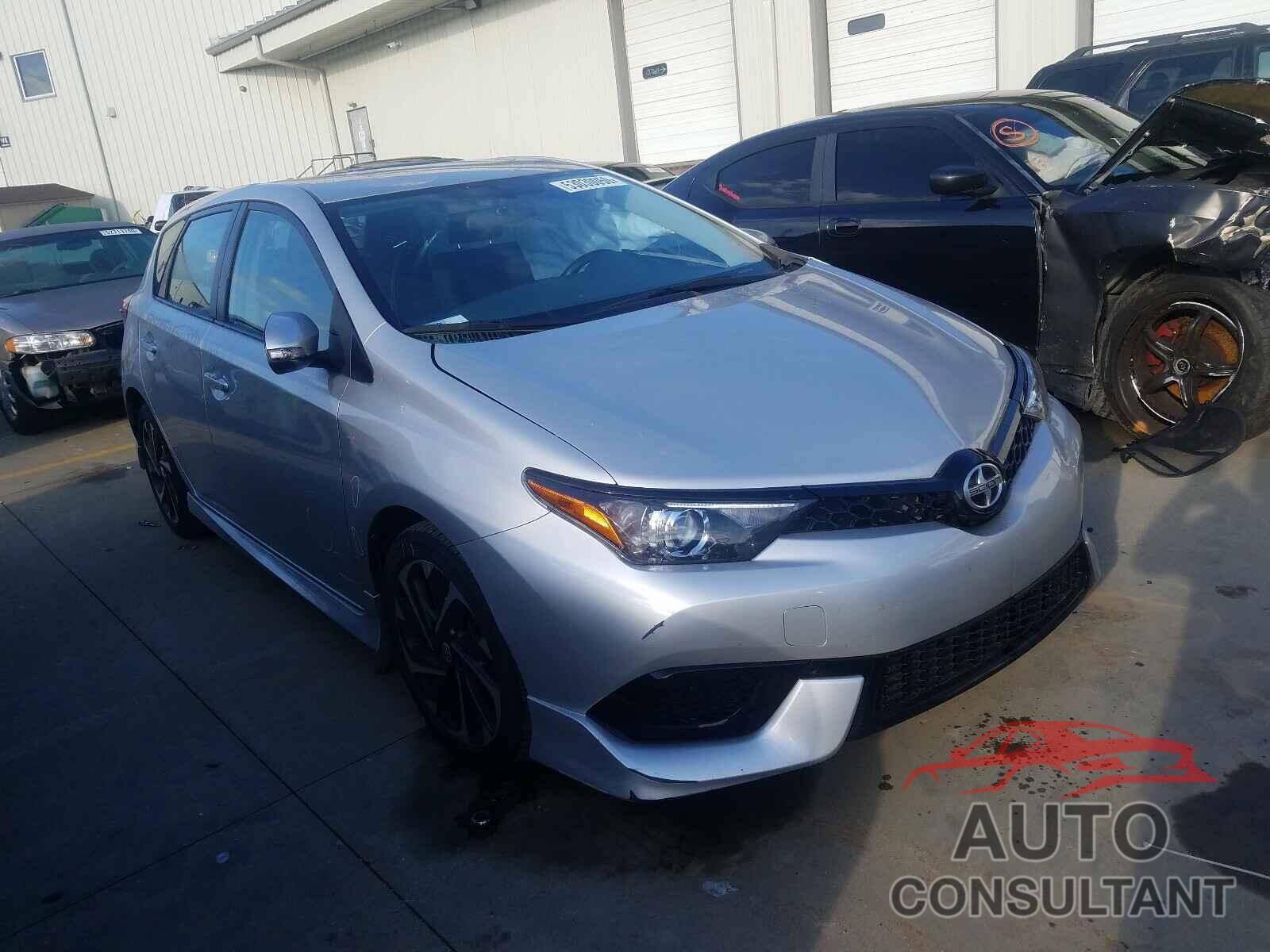 TOYOTA SCION 2016 - JTNKARJE2GJ507339
