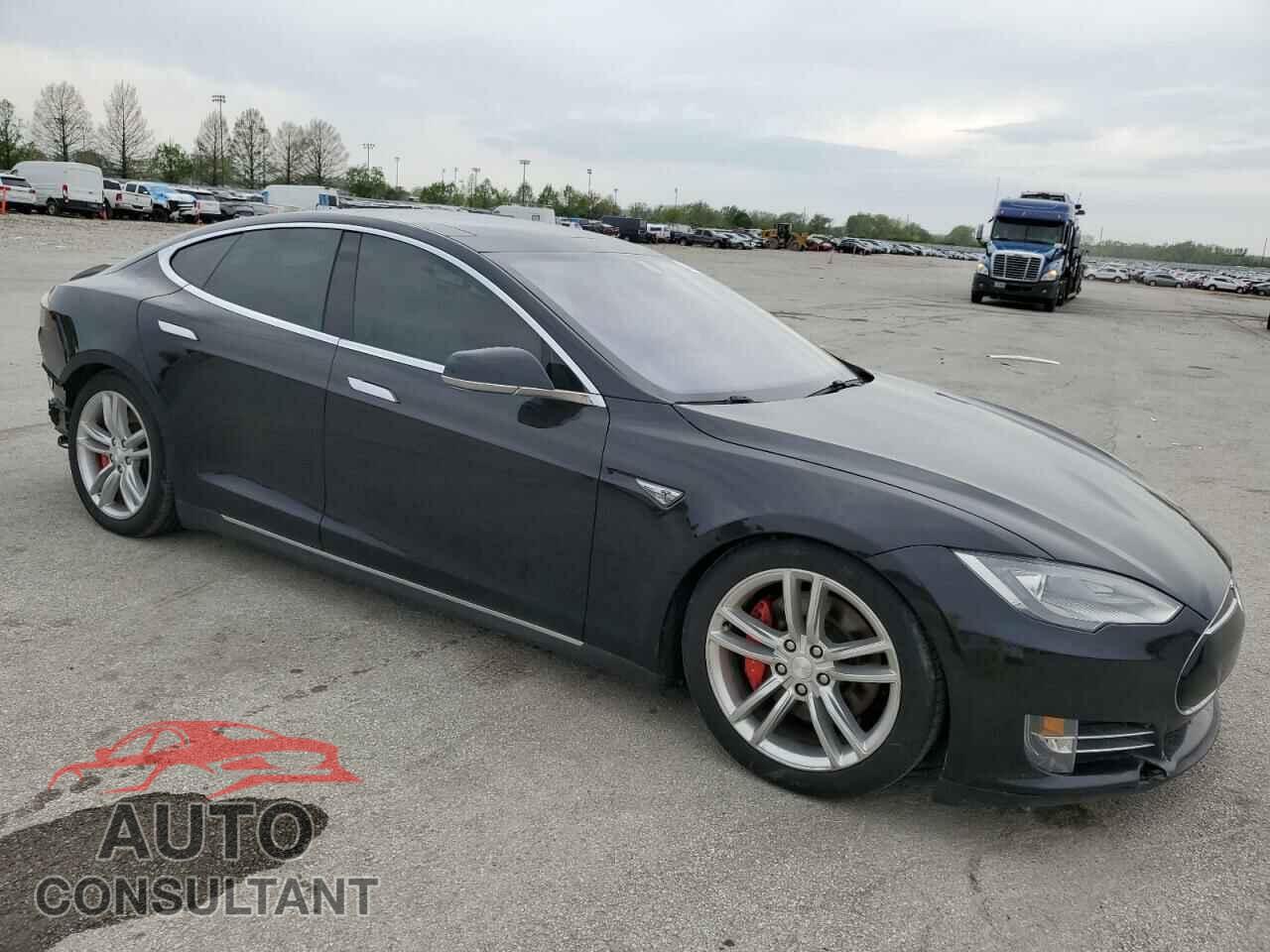 TESLA MODEL S 2015 - 5YJSA1H42FF089907