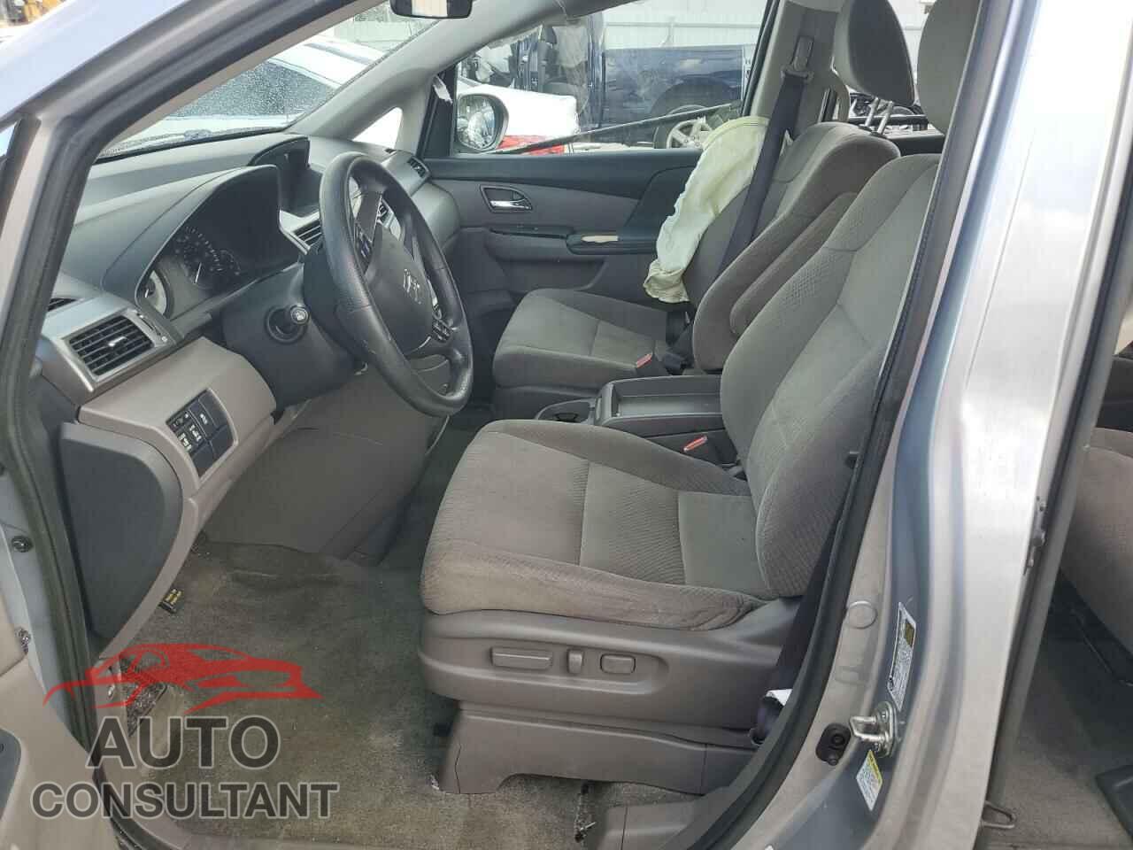 HONDA ODYSSEY 2017 - 5FNRL5H33HB022856