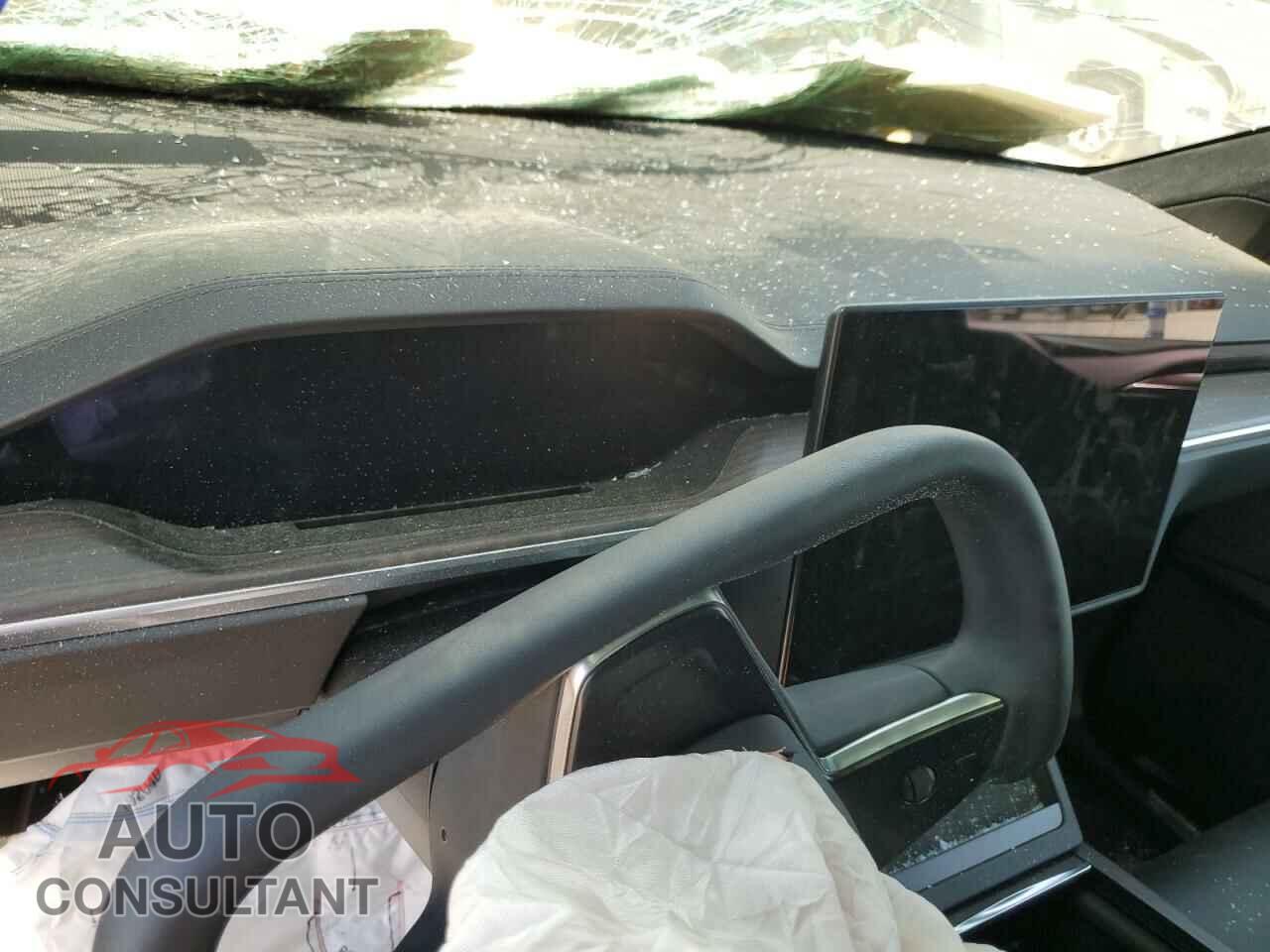 TESLA MODEL X 2022 - 7SAXCBE56NF364313