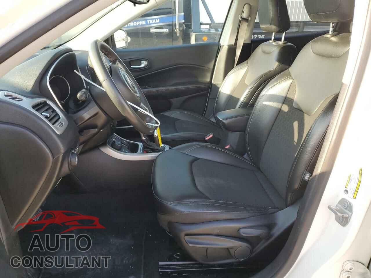 JEEP COMPASS 2021 - 3C4NJDBB9MT584206