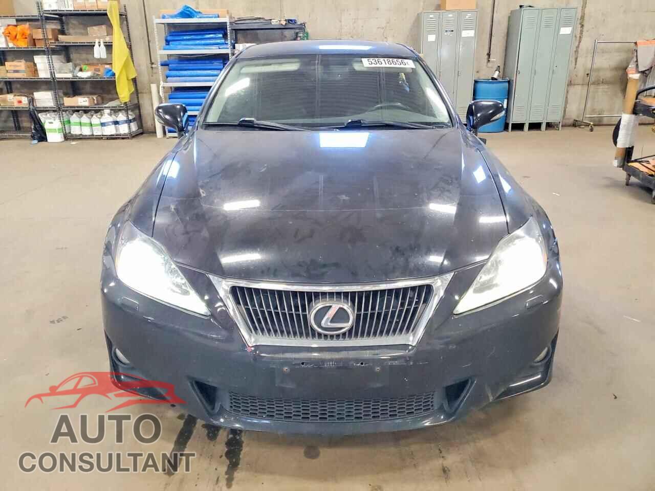 LEXUS IS 2011 - JTHCE5C23B5001656