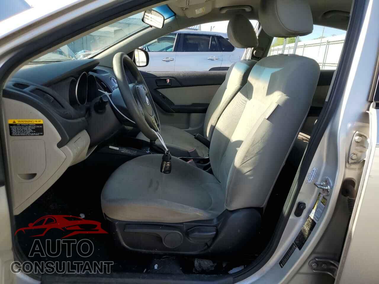 KIA FORTE 2012 - KNAFU4A28C5554090
