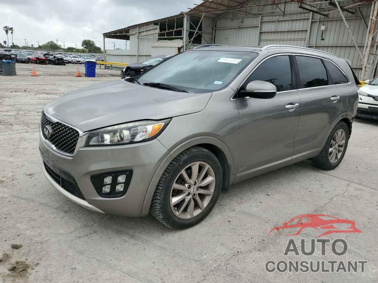 KIA SORENTO 2017 - 5XYPKDA54HG305582