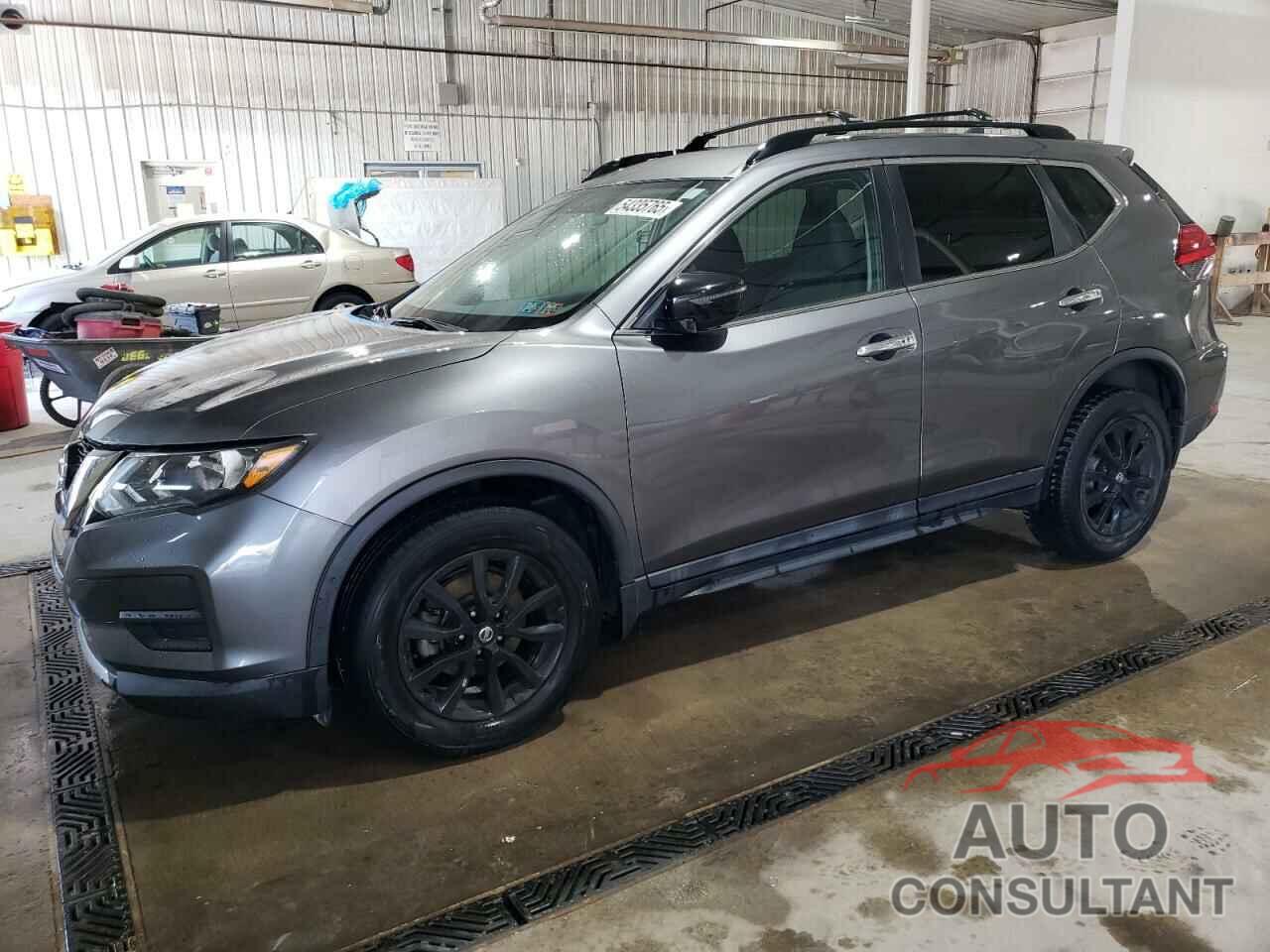 NISSAN ROGUE 2017 - 5N1AT2MV1HC802897