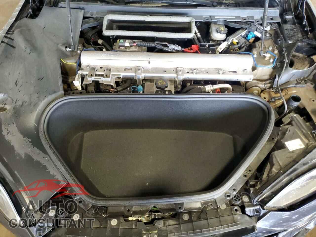 TESLA MODEL S 2023 - 5YJSA1E52PF527601