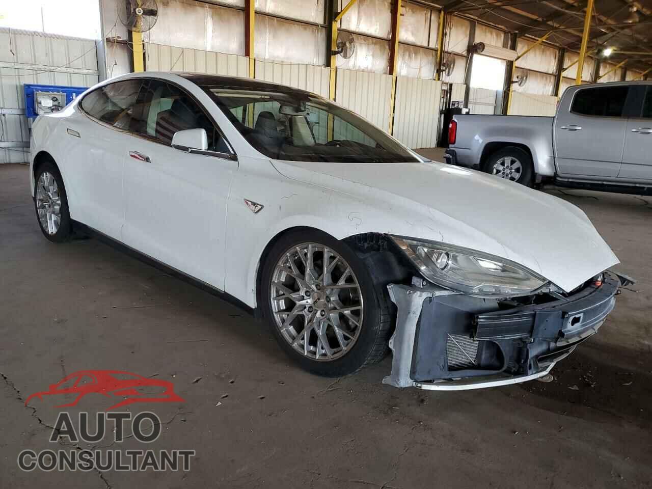 TESLA MODEL S 2012 - 5YJSA1CP7CFP02830