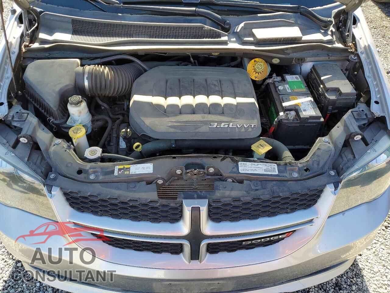 DODGE CARAVAN 2018 - 2C4RDGEG0JR282979