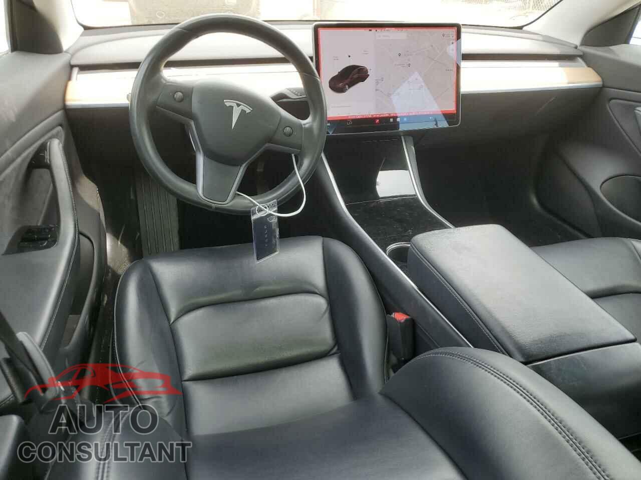 TESLA MODEL 3 2019 - 5YJ3E1EA5KF311756