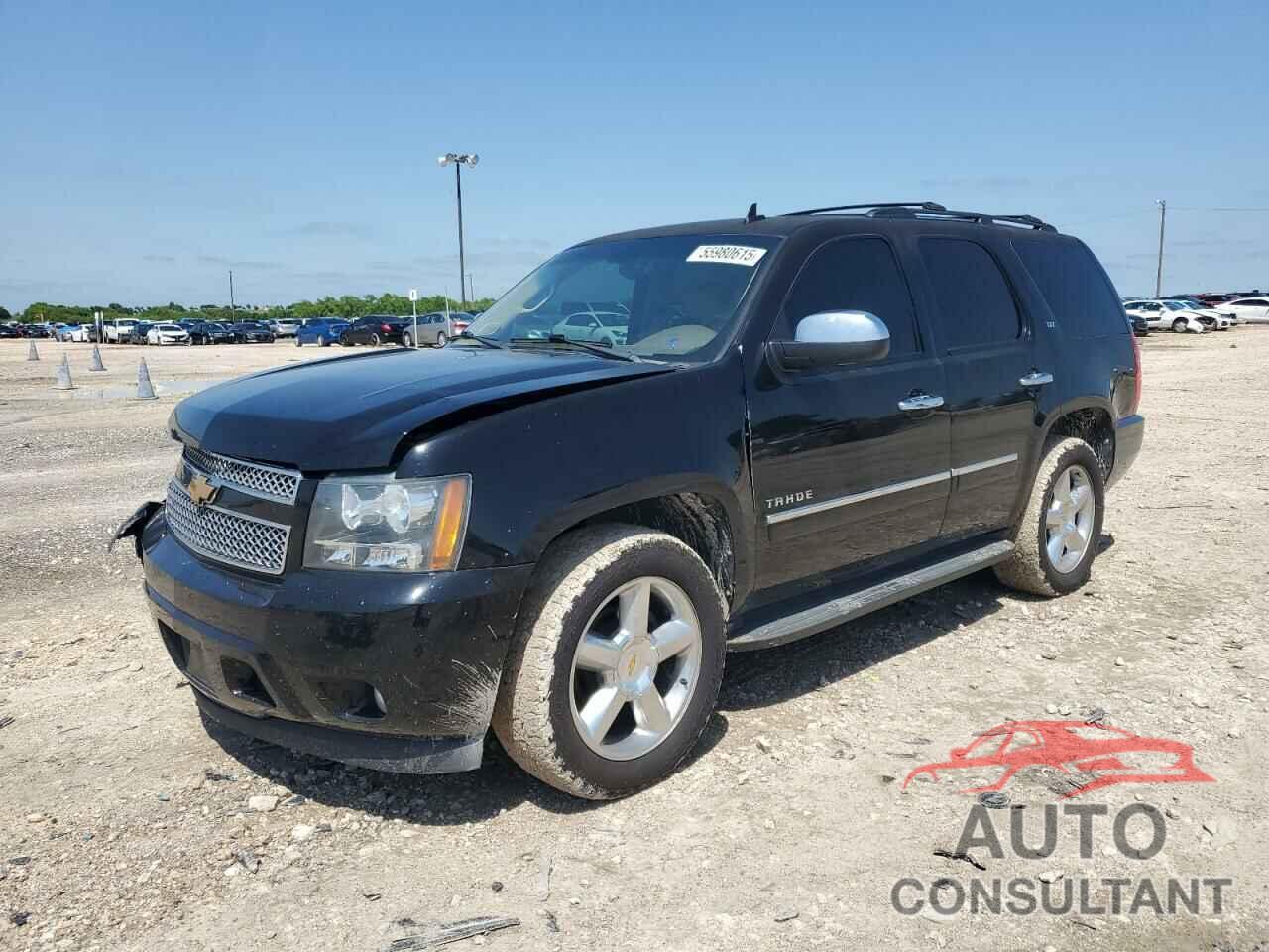 CHEVROLET TAHOE 2013 - 1GNSCCE04DR278855