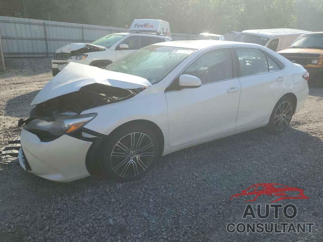TOYOTA CAMRY 2016 - 4T1BF1FK8GU503148