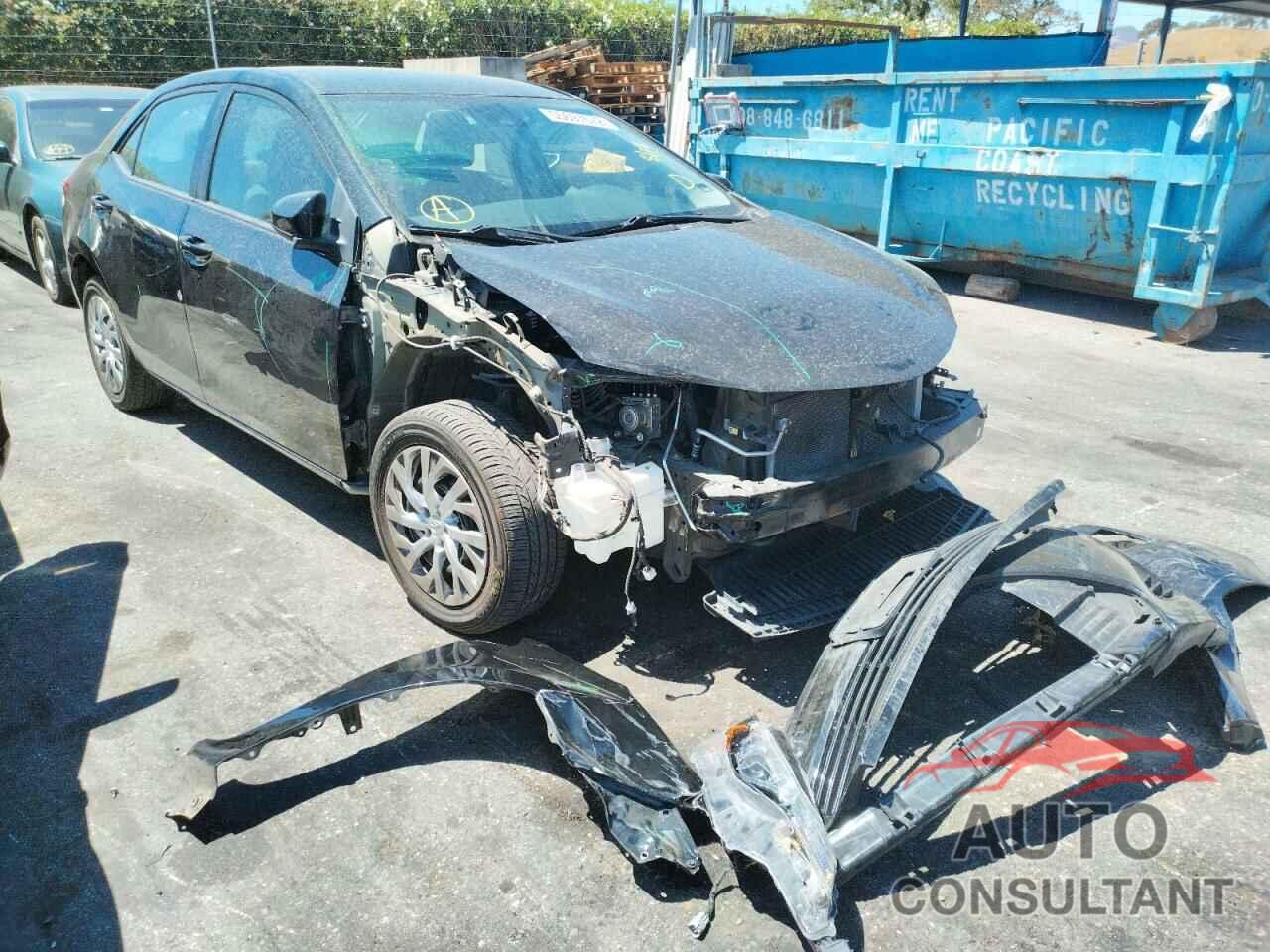 TOYOTA COROLLA 2018 - 5YFBURHE7JP789045