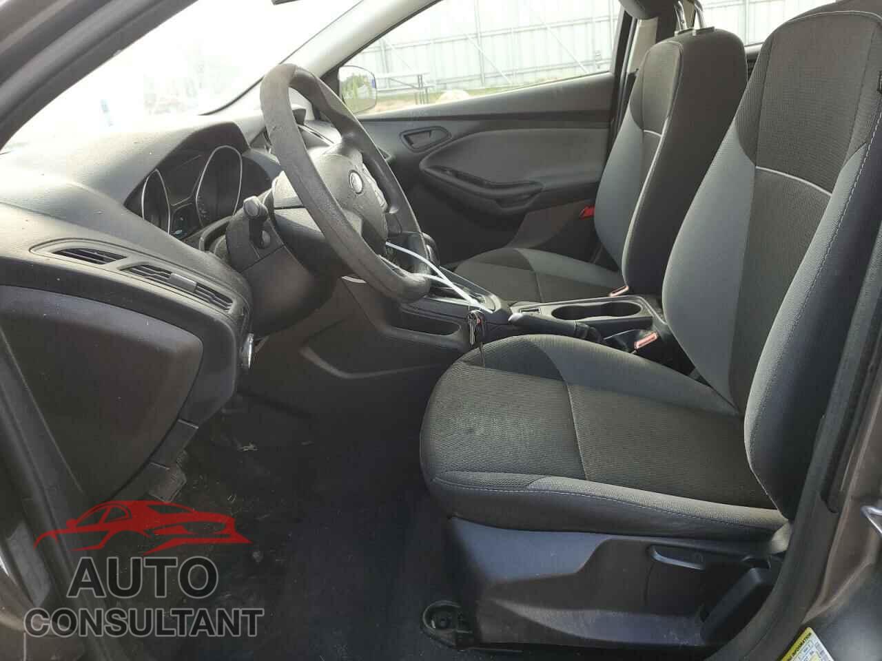 FORD FOCUS 2014 - 1FADP3E2XEL150802