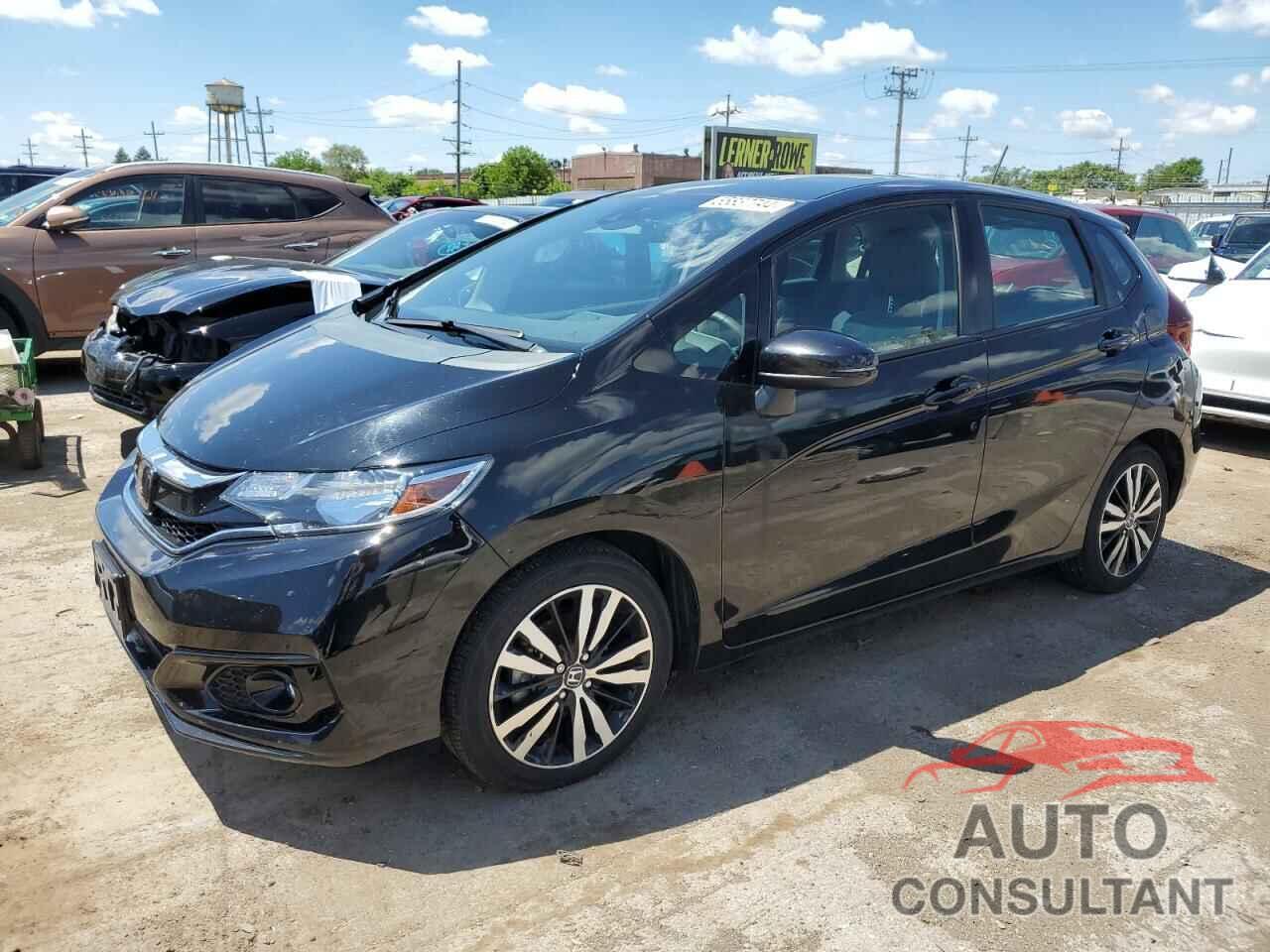 HONDA FIT 2018 - 3HGGK5H94JM724055