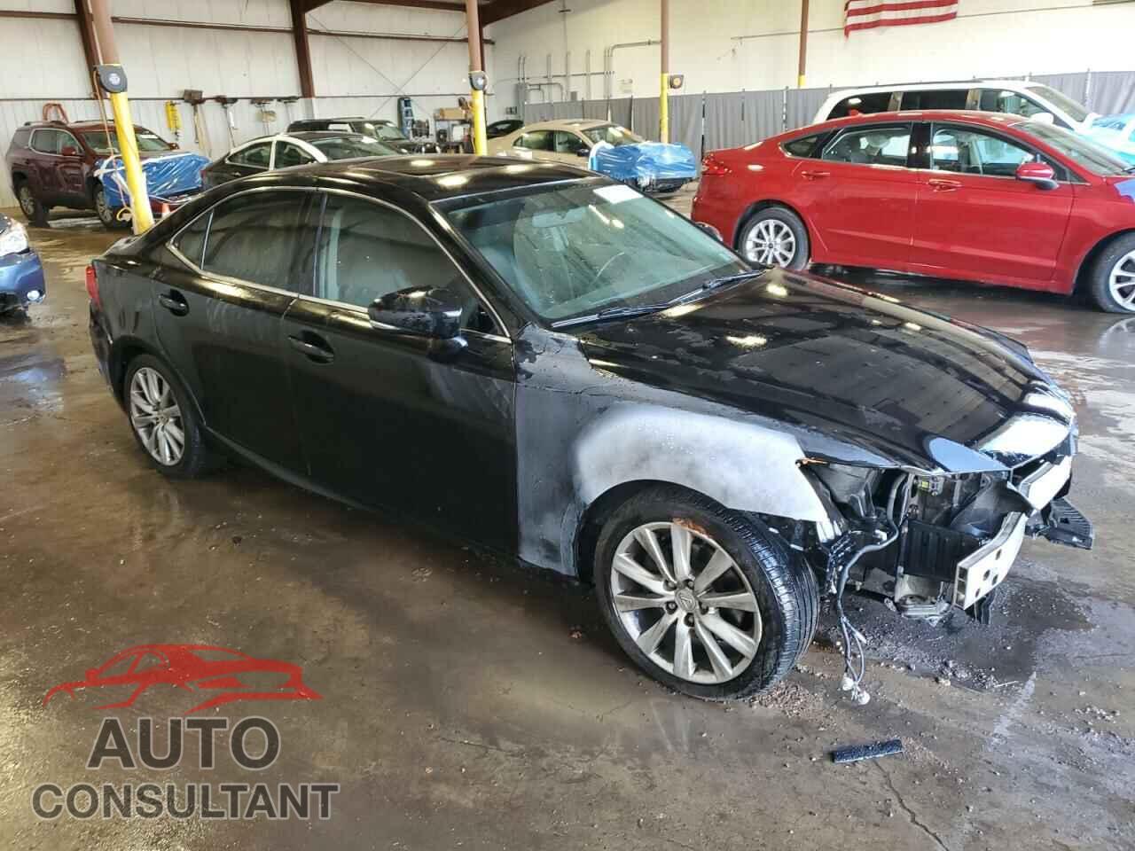 LEXUS IS 2015 - JTHCF1D27F5018955