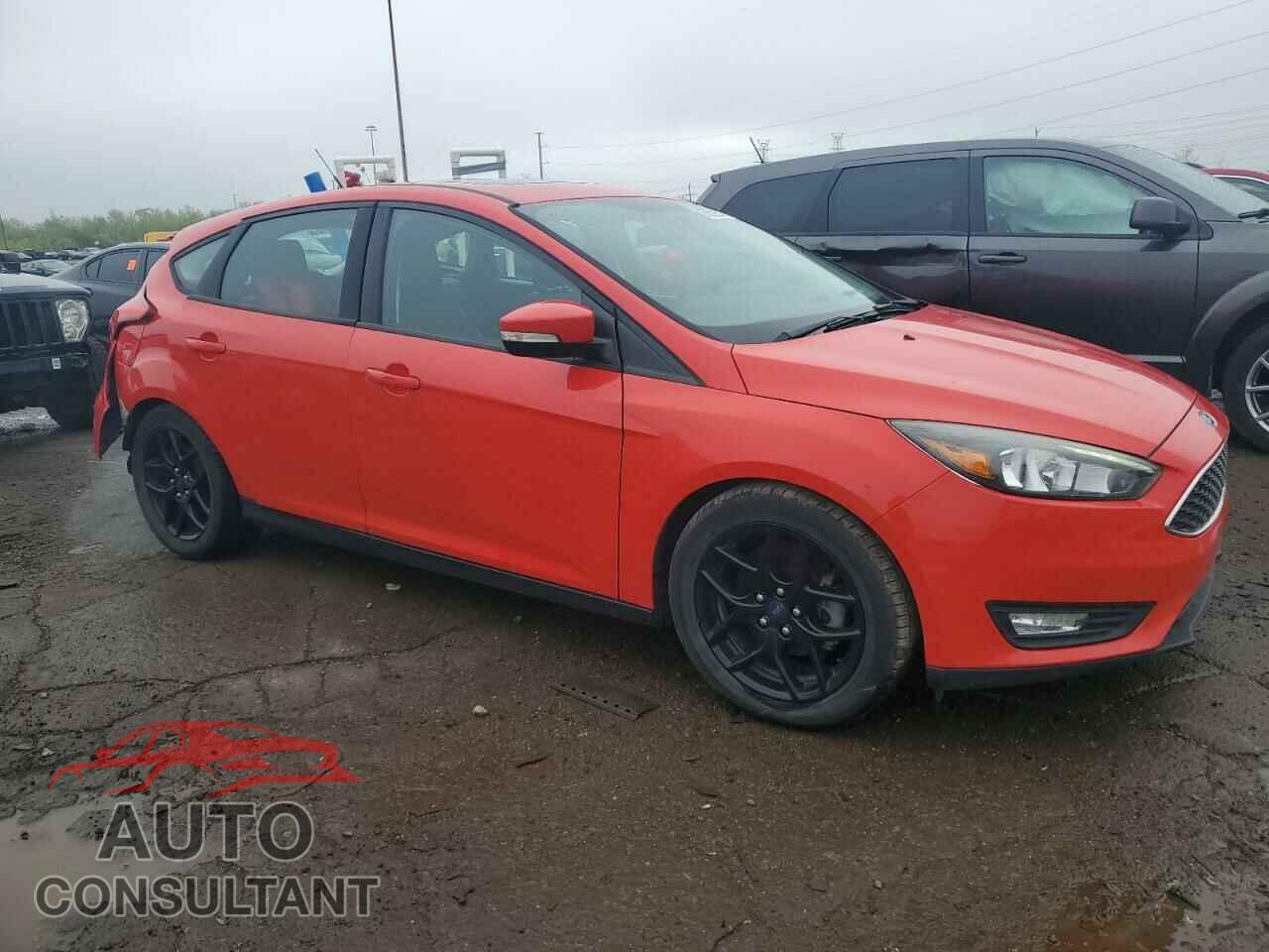 FORD FOCUS 2016 - 1FADP3K23GL299317