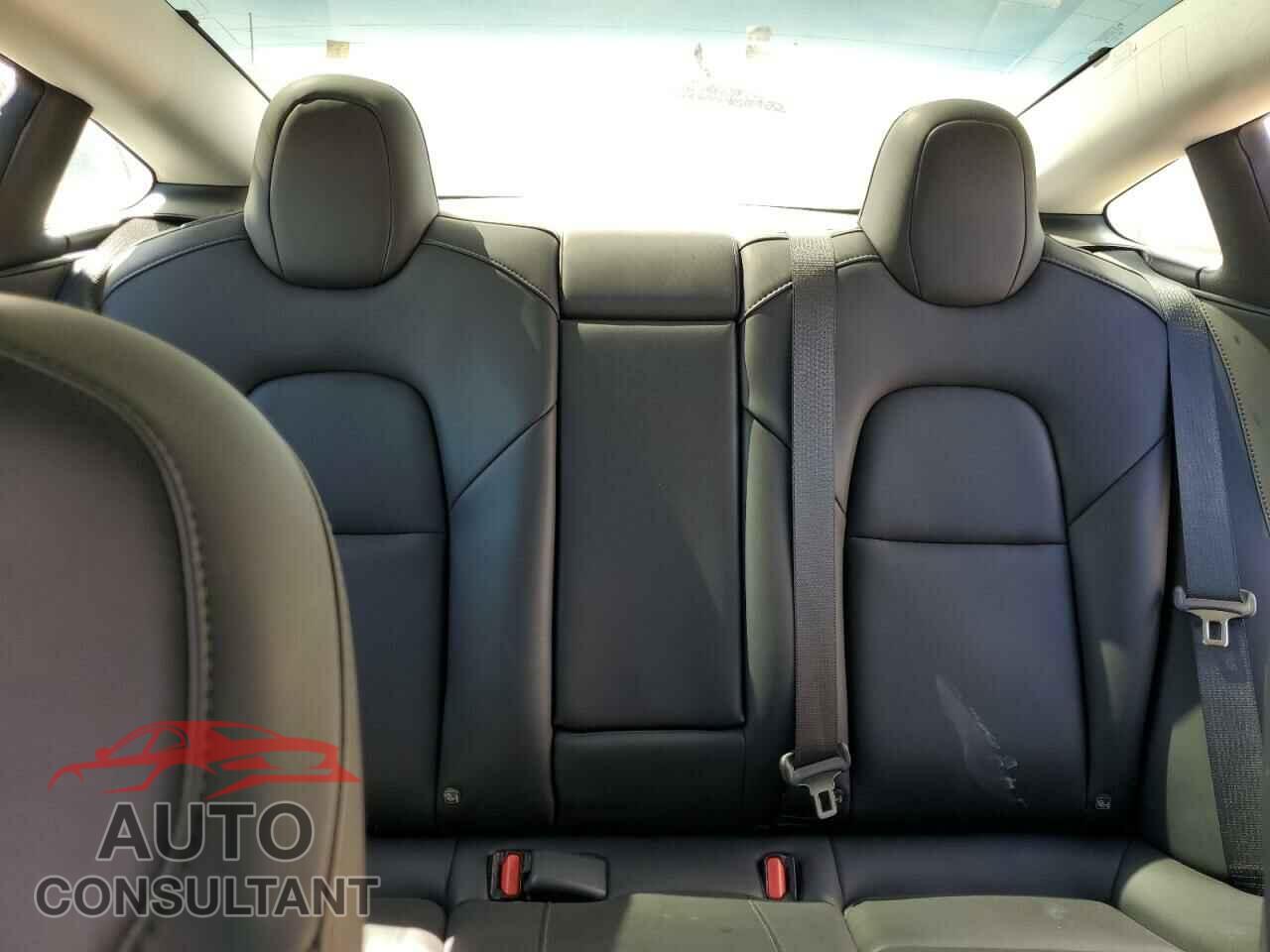 TESLA MODEL 3 2023 - 5YJ3E1EA7PF679959
