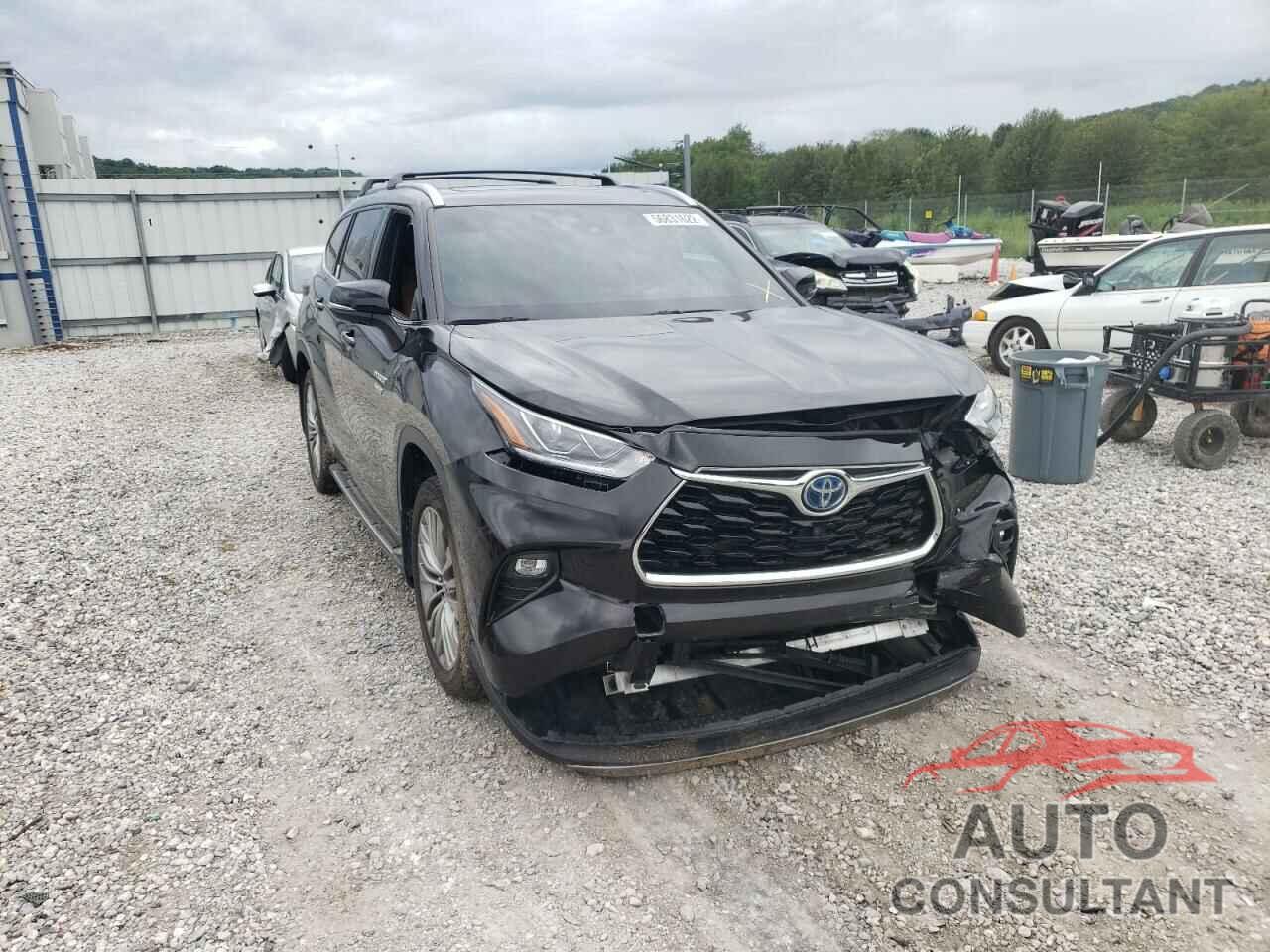 TOYOTA HIGHLANDER 2020 - 5TDFARAH4LS003257